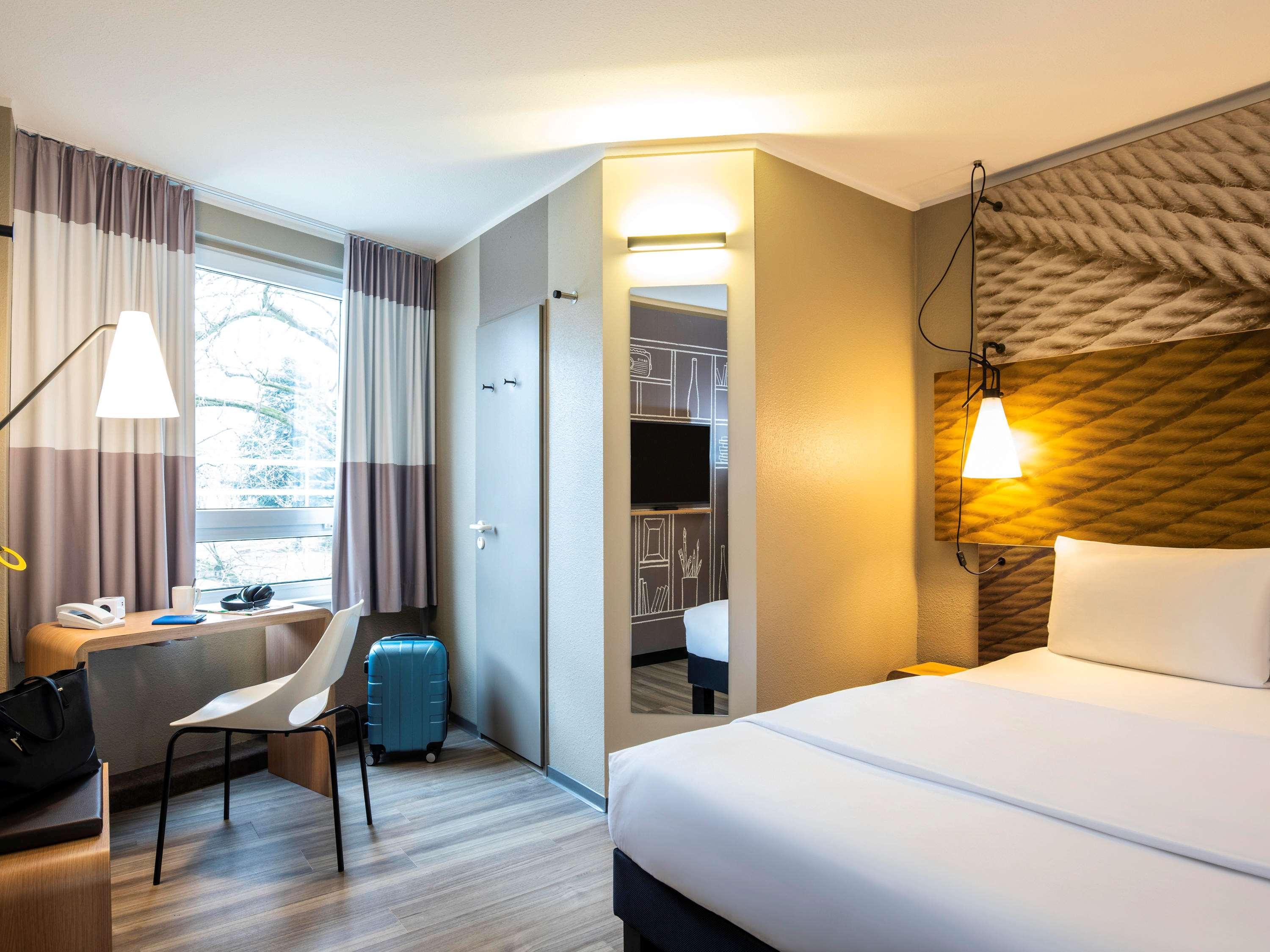 Ibis Heidelberg Hauptbahnhof Hotell Exteriör bild
