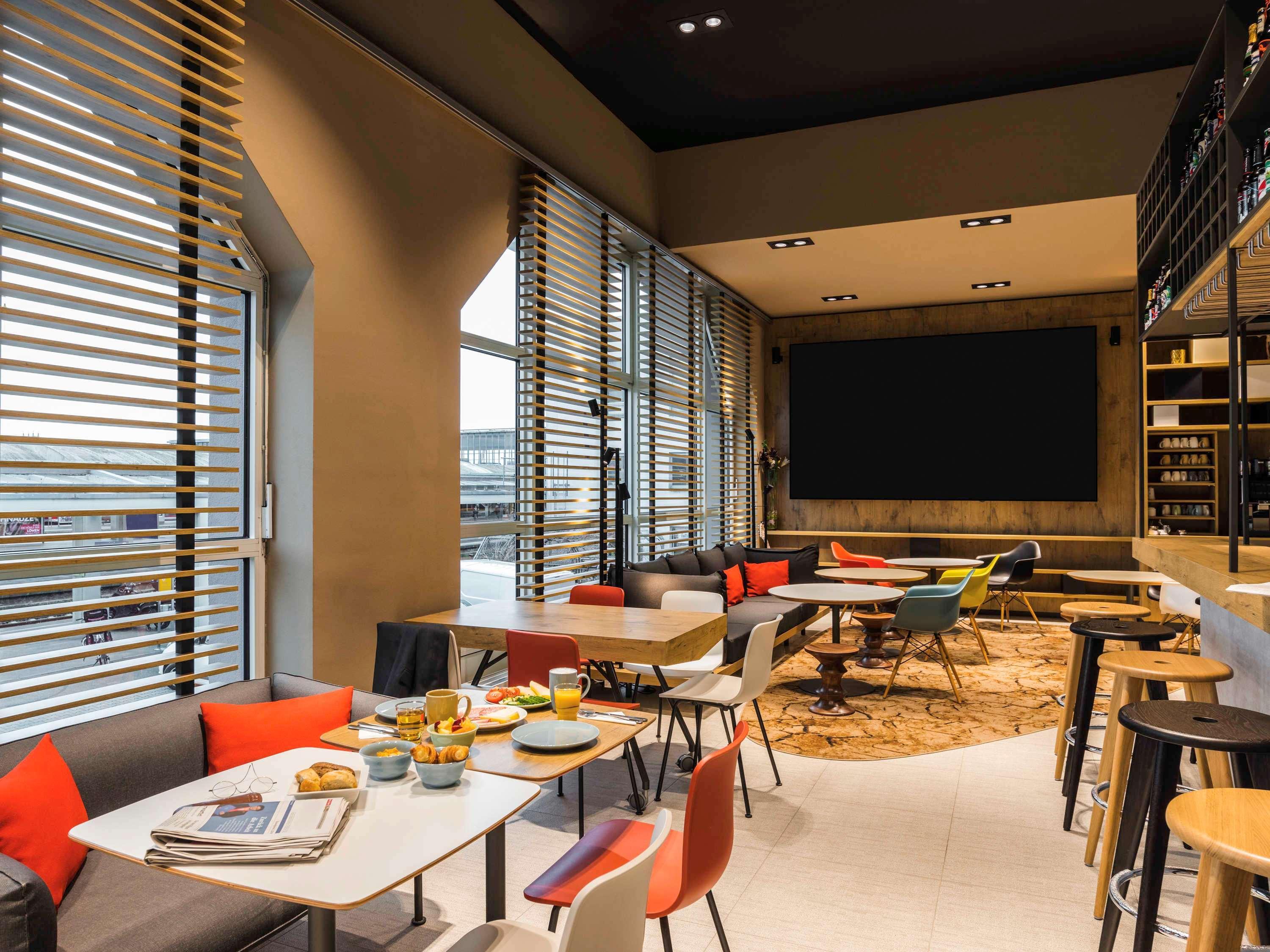 Ibis Heidelberg Hauptbahnhof Hotell Exteriör bild