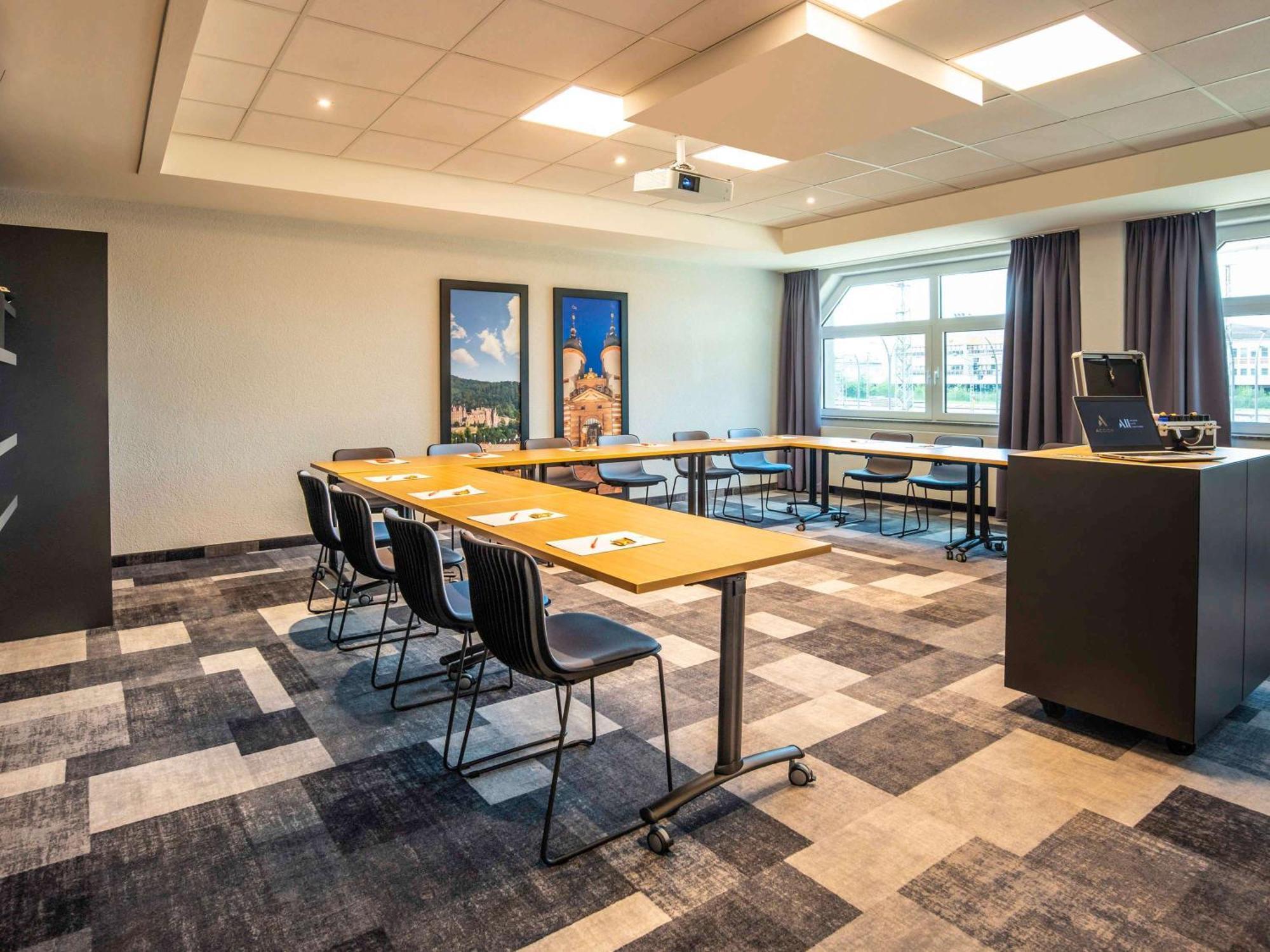Ibis Heidelberg Hauptbahnhof Hotell Exteriör bild